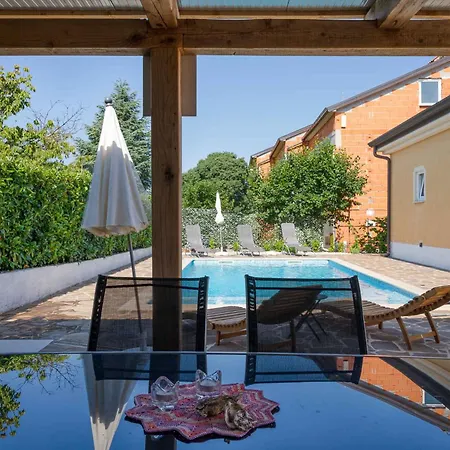 Feriehus Holiday In Nova Vas Porec - Istrien 44237 Gedići